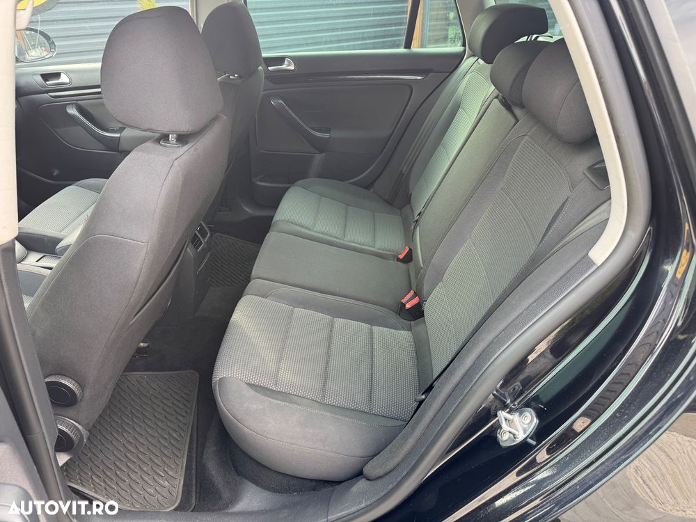 Volkswagen Golf 1.2 TSI BlueMotion Technology Comfortline - 11