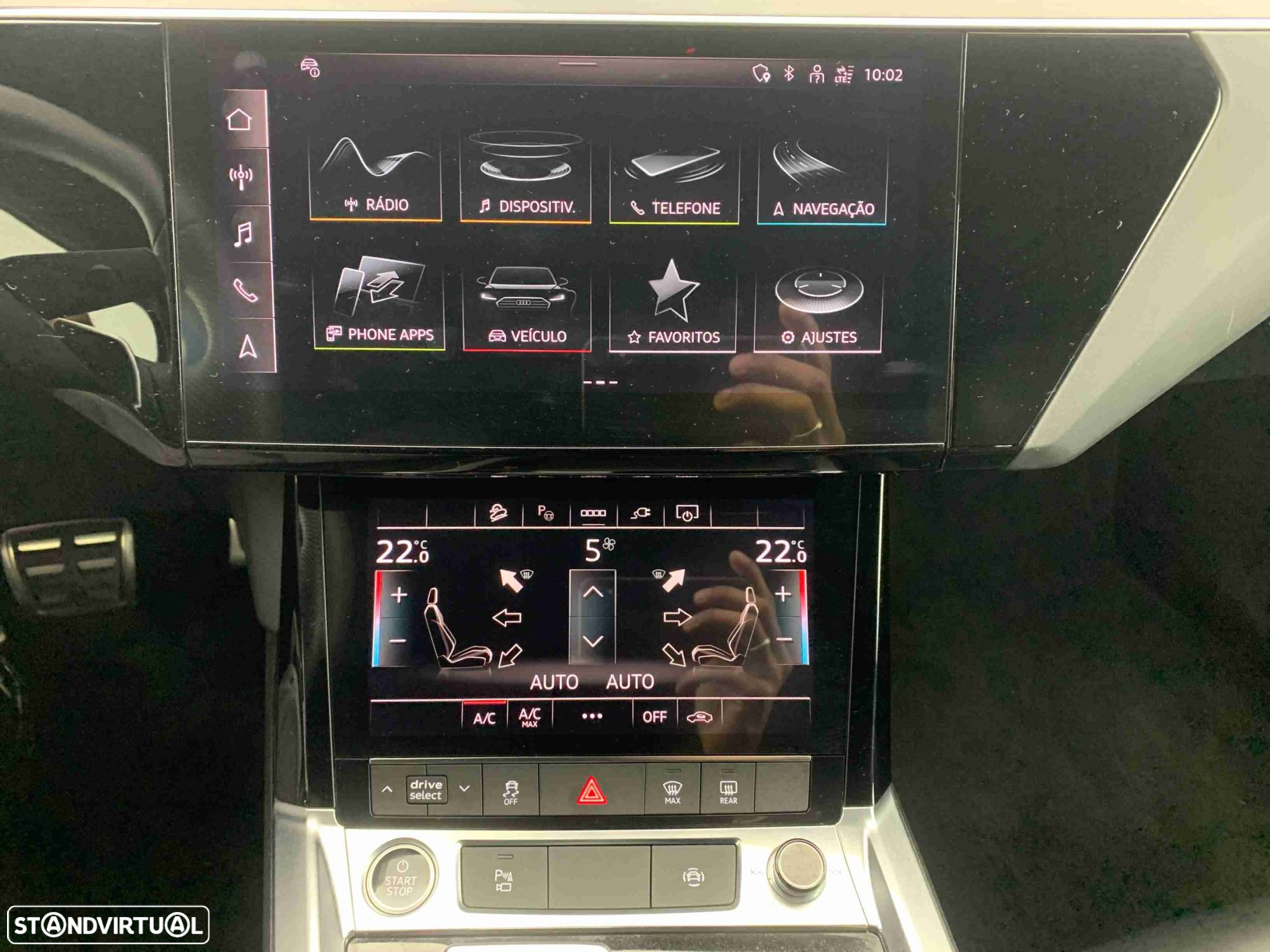 Audi Q8 e-Tron 50 quattro S line - 9
