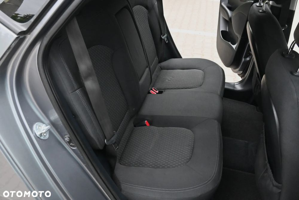 Hyundai ix35 1.6 GDI Classic 2WD - 32