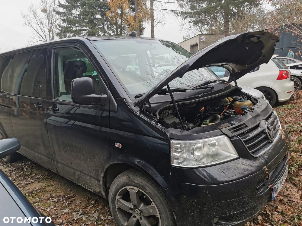Volkswagen Multivan - 38