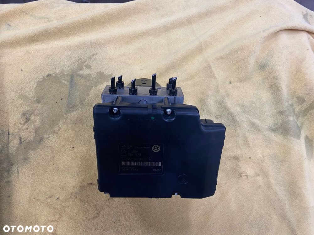 GOLF IV BORA A3 8L POMPA ABS Z ESP 1C0907379 - 1