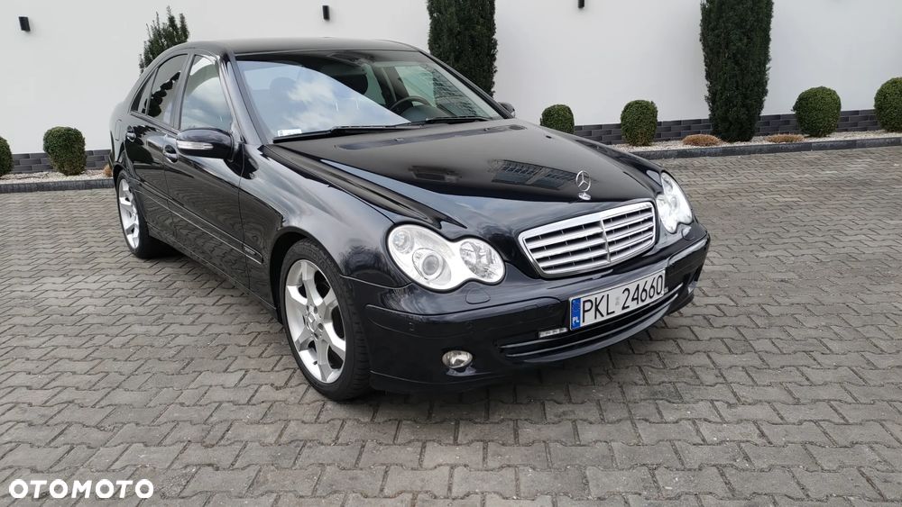 Mercedes-Benz Klasa C 180 Kompressor Avantgarde Sport Edition - 5