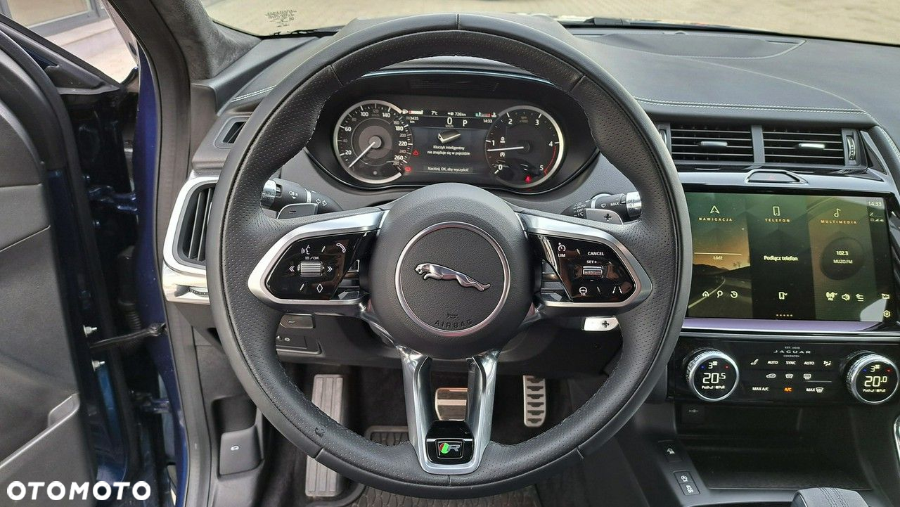 Jaguar E-Pace - 24