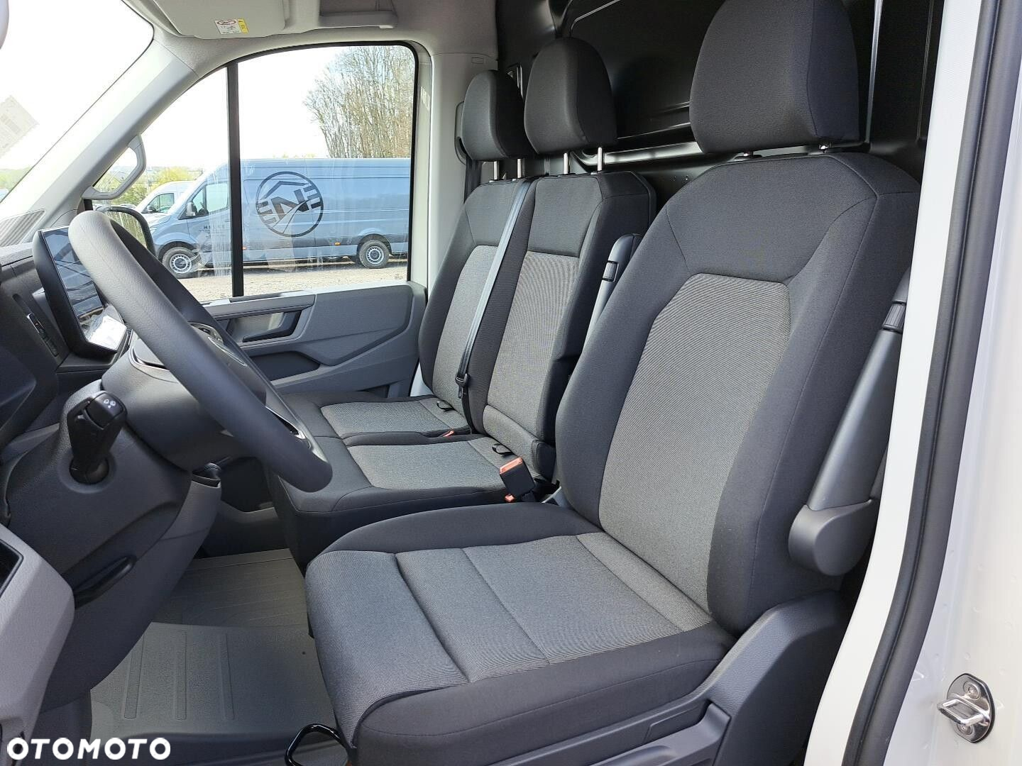 Volkswagen Crafter 35 furgon wysoki dach, 2,0 TDI 177KM, przedni, 6-bieg manualna 3640 mm, Euro 6 - 10