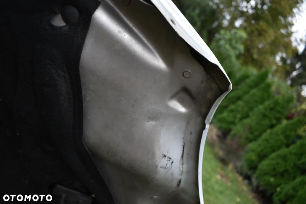 MERCEDES W209 CLK MASKA POKRYWA SILNIKA 775 ORGINAŁ - 15