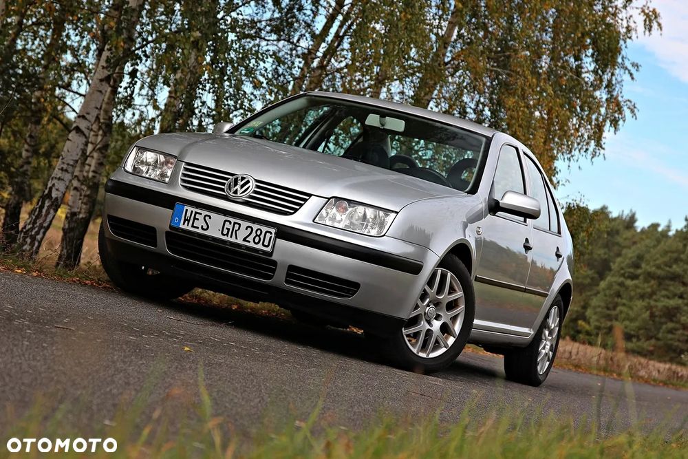 Volkswagen Bora 2001 photo 2