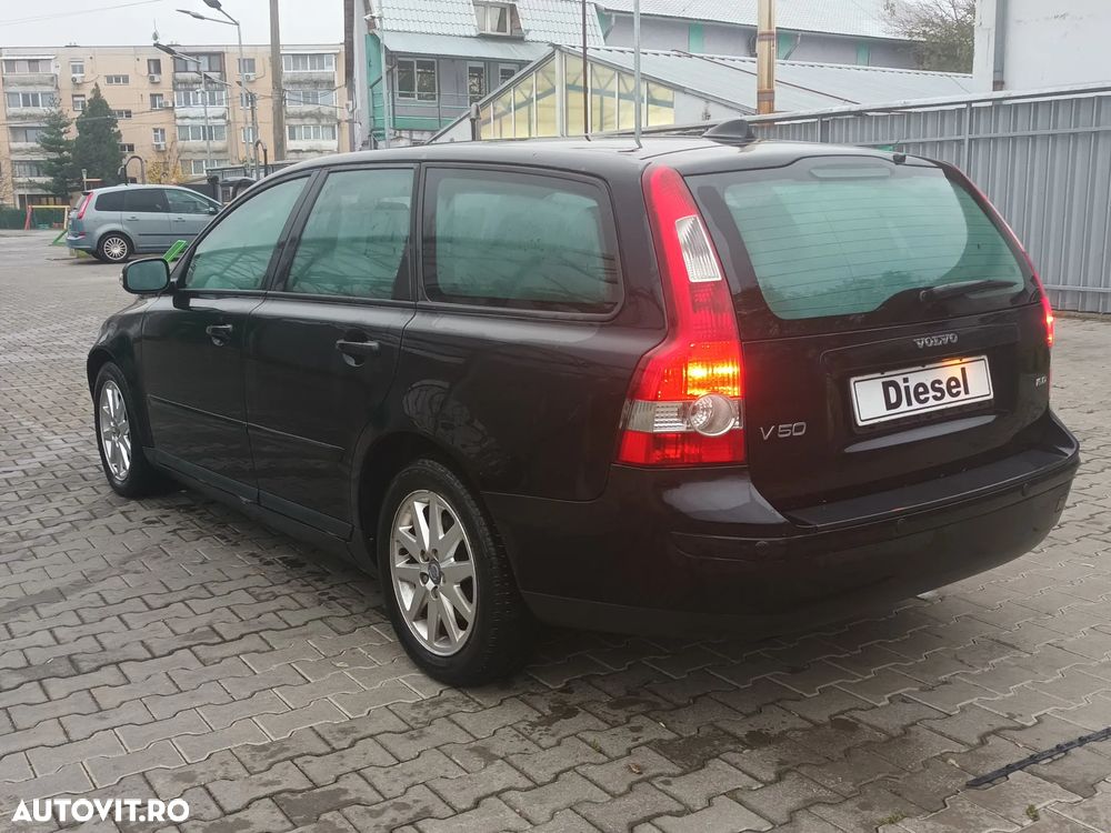Volvo V50 - 3