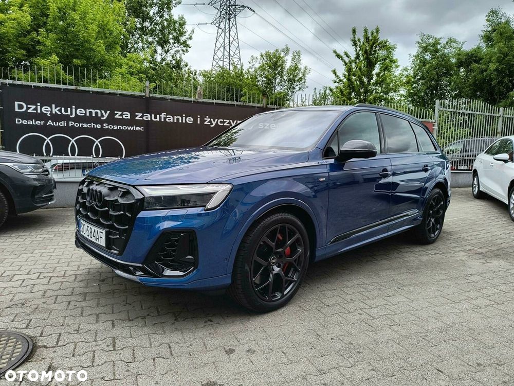 Audi Q7 - 1
