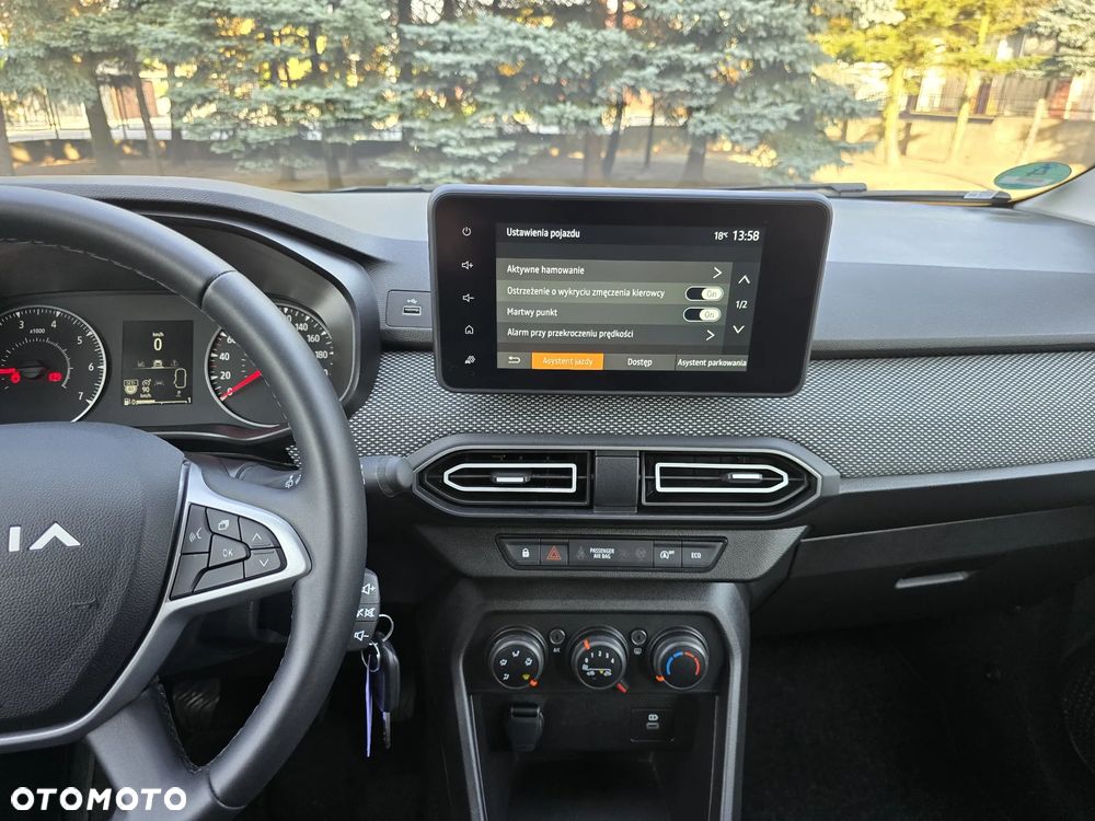 Dacia Sandero TCe 90 Journey - 26