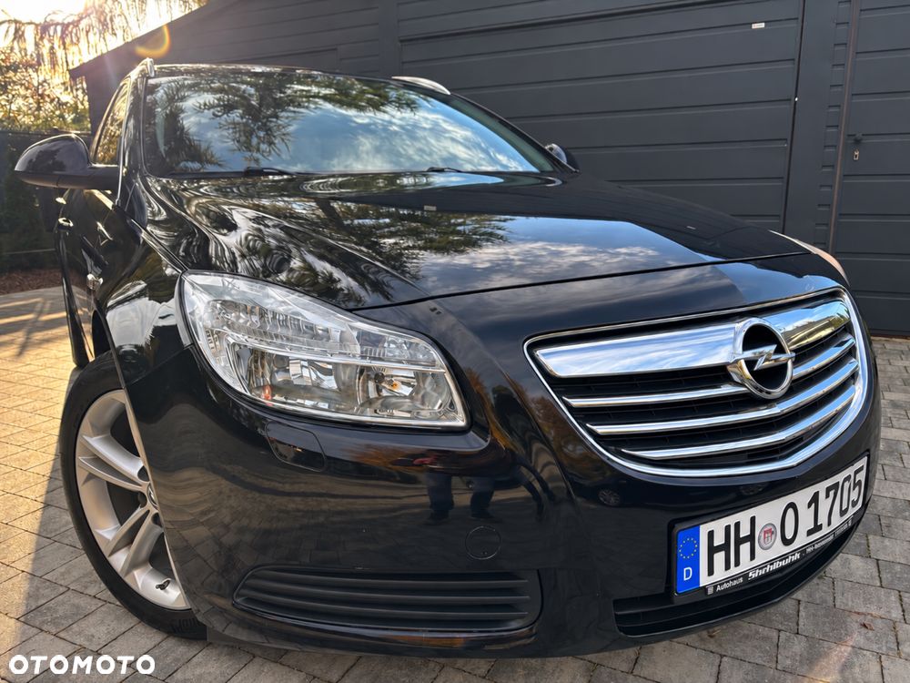 Opel Insignia - 1