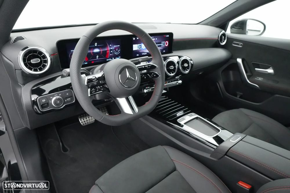 Mercedes-Benz A 180 d AMG Line Aut. - 24