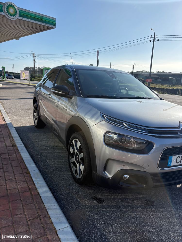 Citroën C4 Cactus Pure Tech 110 Stop&Start EAT6 Shine - 2