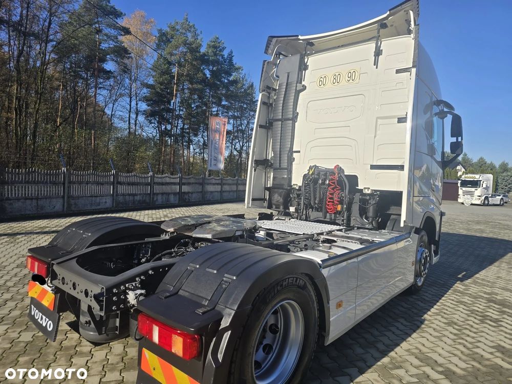 Volvo FH 460 - - 17