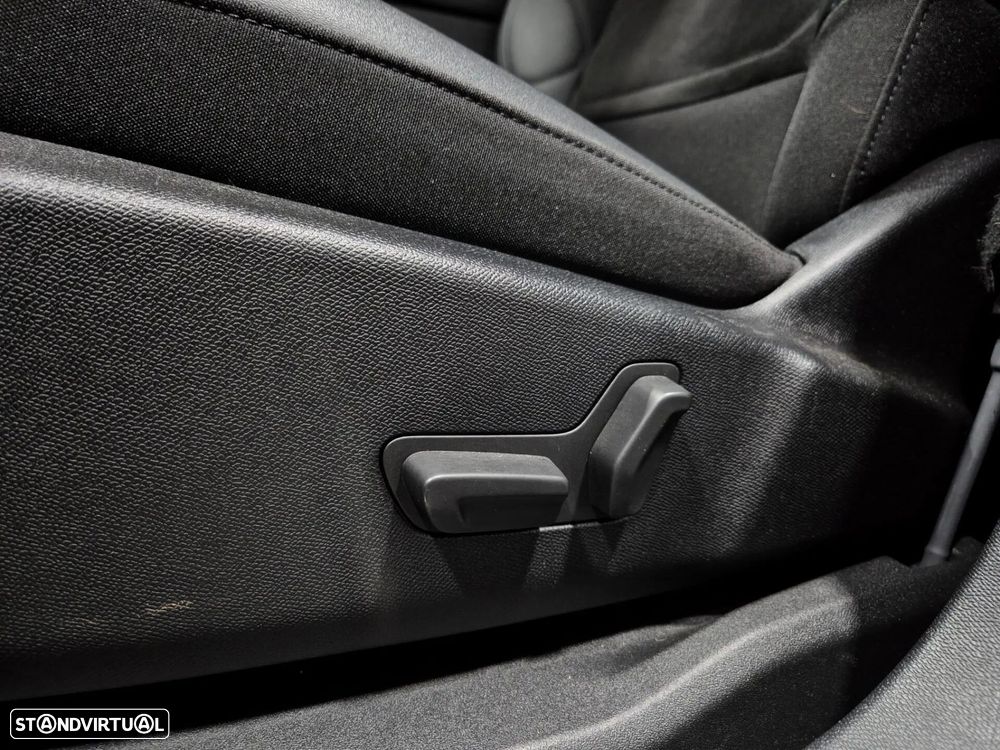 Citroën C5 Aircross Pure Tech 130 S&S EAT8 SHINE - 36