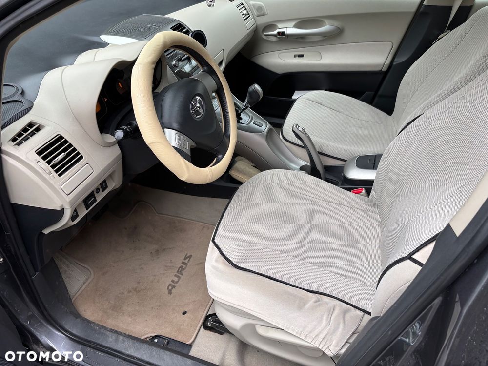 Toyota Auris 1.6 VVT-i Premium MM - 25