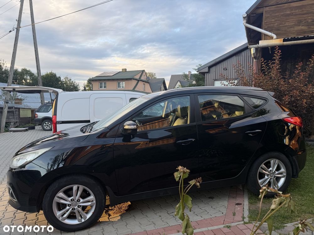 Hyundai ix35 2.0 CRDi Comfort 4WD - 3