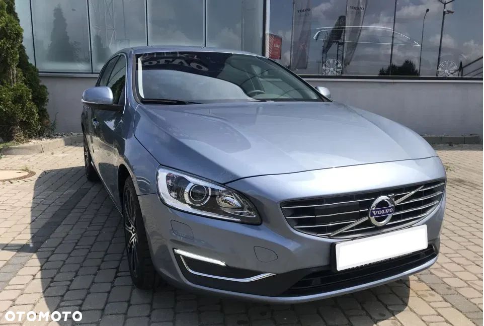 Volvo V60 T5 Drive-E Summum - 2