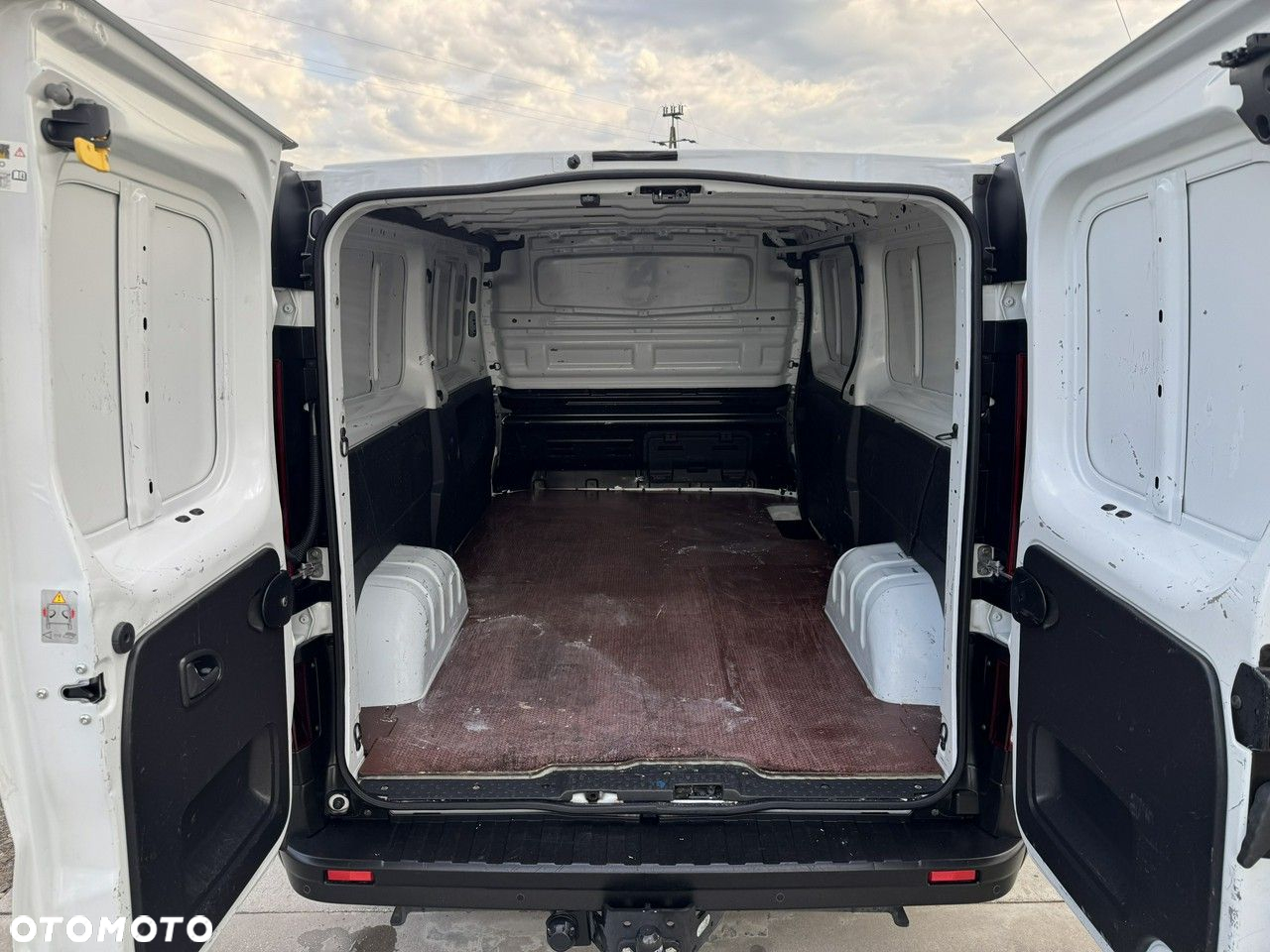 Renault Trafic - 9