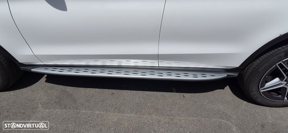 Mercedes-Benz GLC 300 e 4Matic - 6