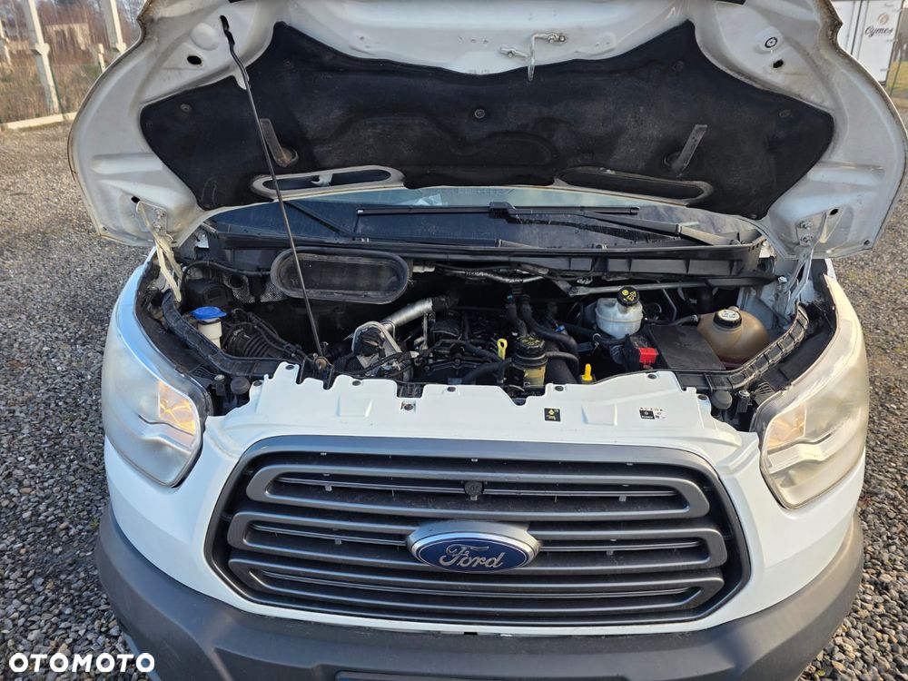 Ford Transit - 13
