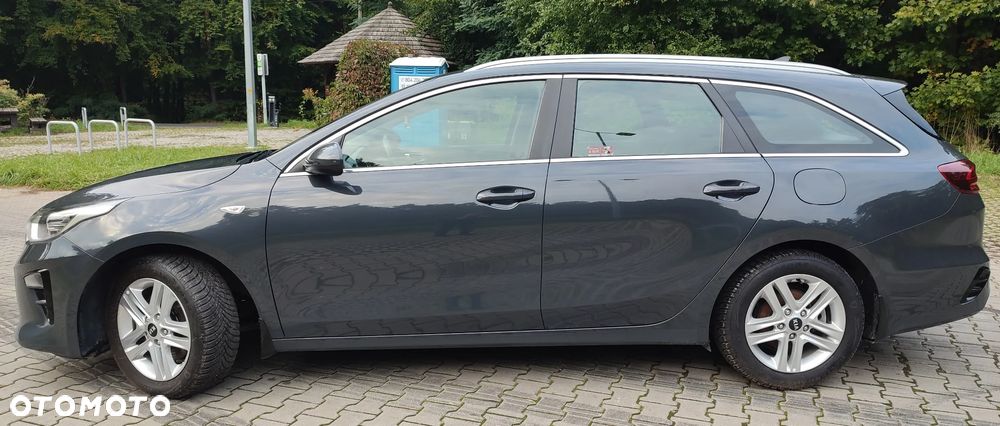 Kia Ceed 1.6 CRDi SCR M - 3