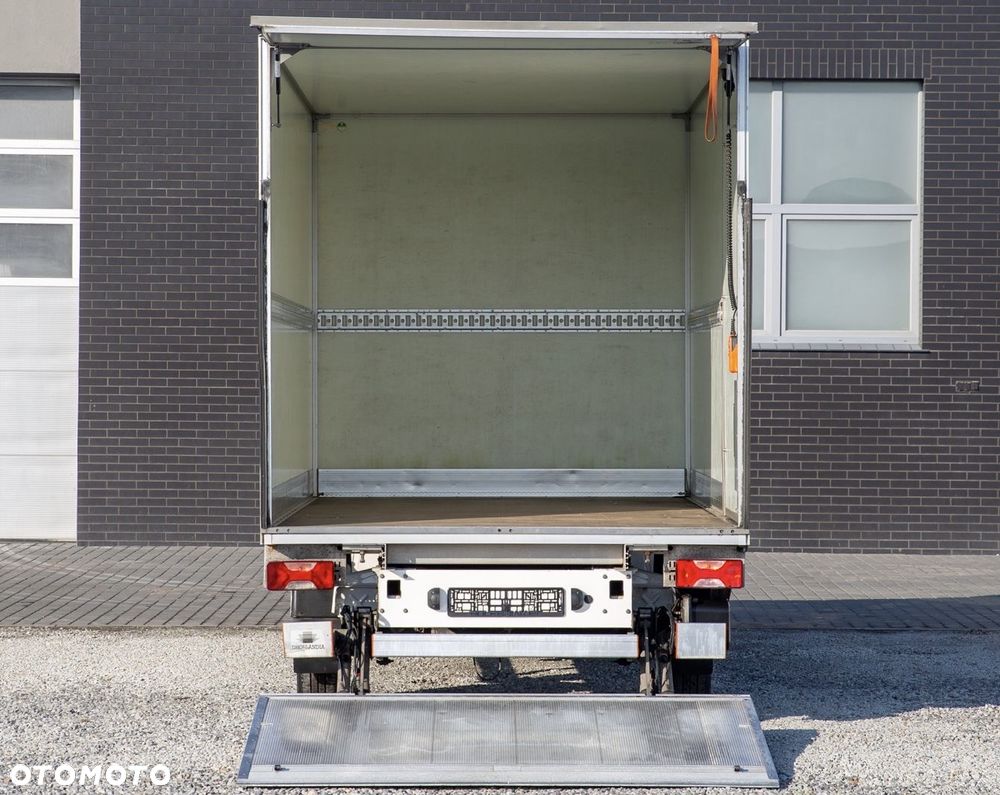 Volkswagen Crafter 177KM 8ep KONTENER + WINDA dHollandia 750kg + DRZWI BOCZNE - 21
