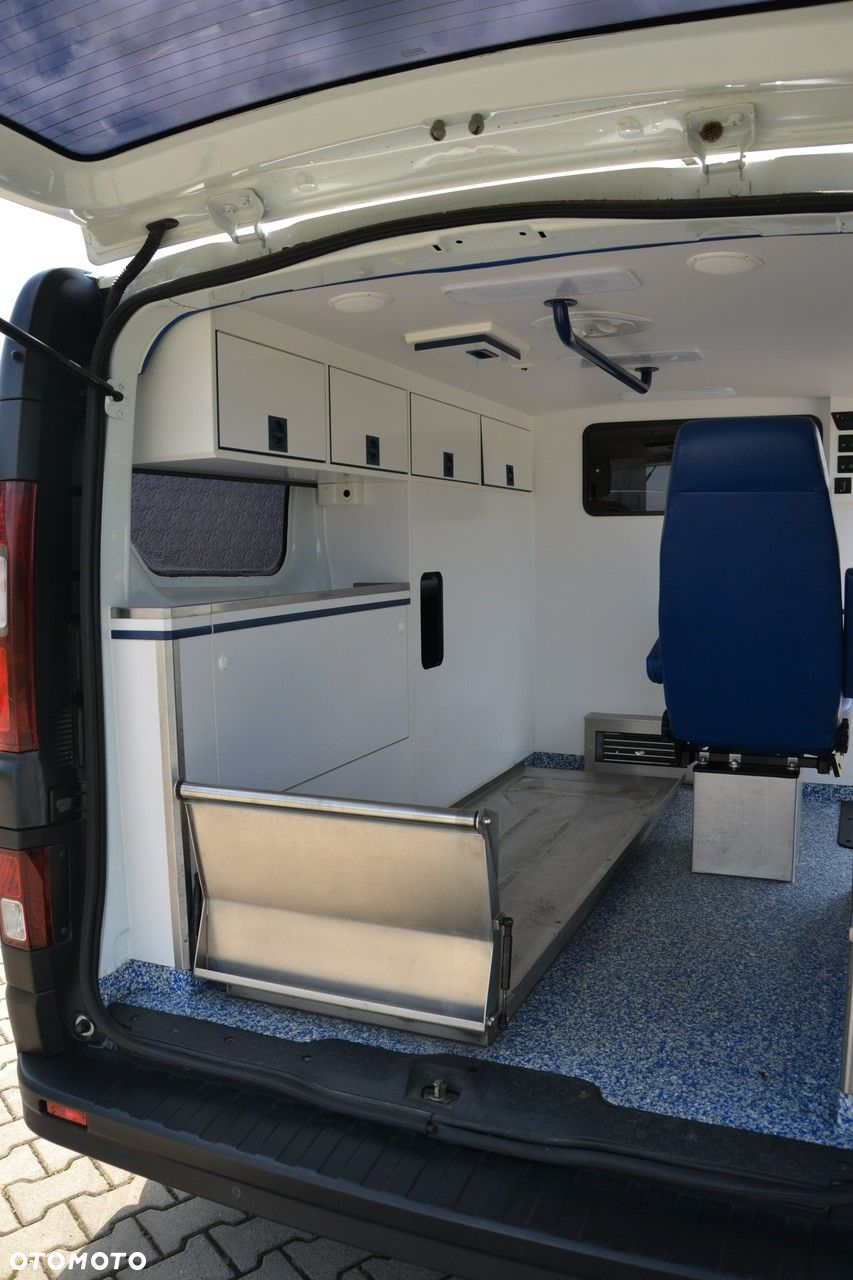 Renault Trafic - 21