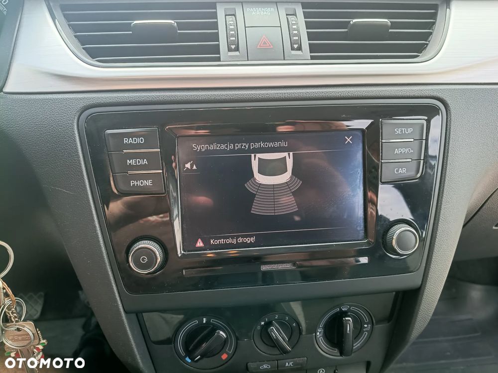 Skoda RAPID 1.0 TSI Ambition - 19