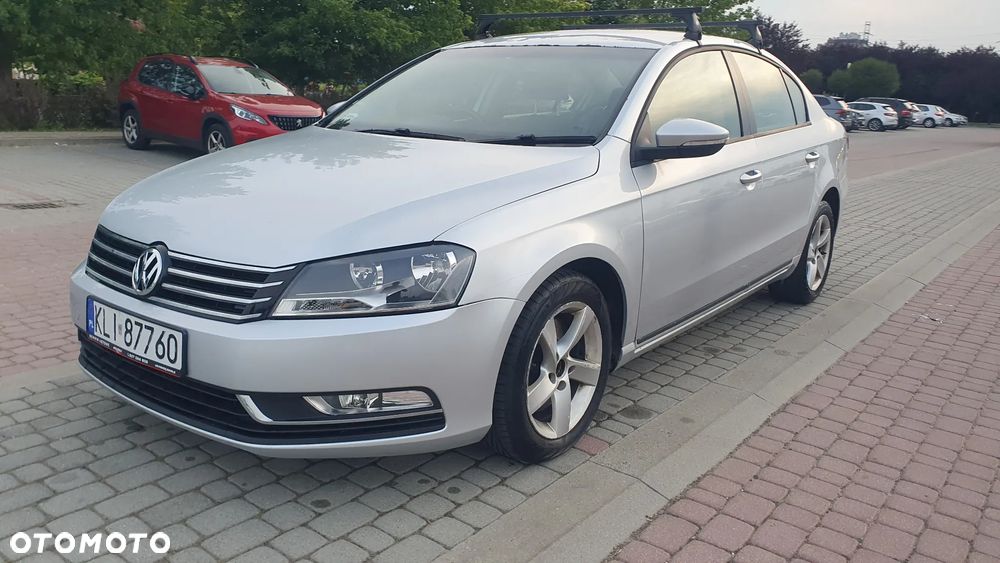 Volkswagen Passat - 2