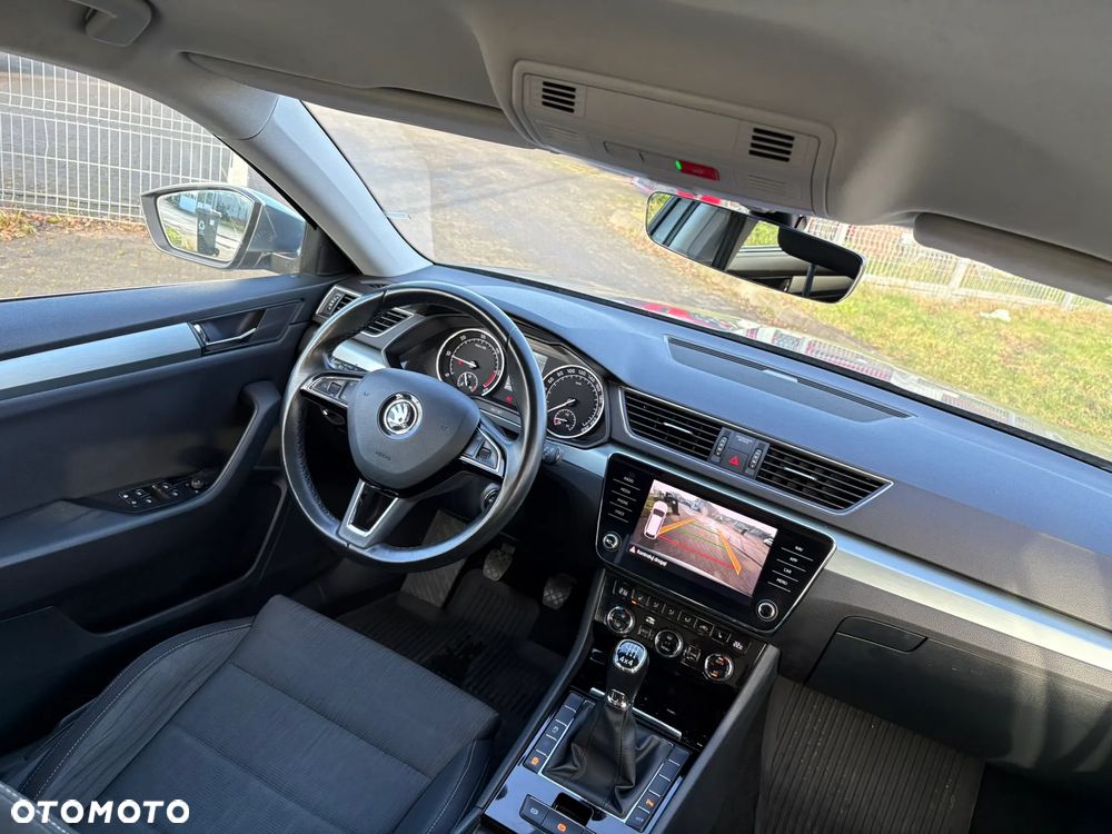 Skoda Superb 2.0 TDI 4x4 Ambition - 23