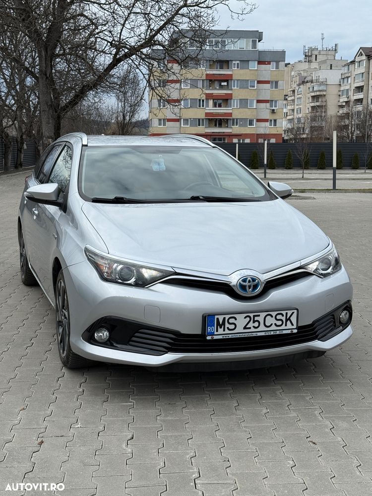 Toyota Auris - 5