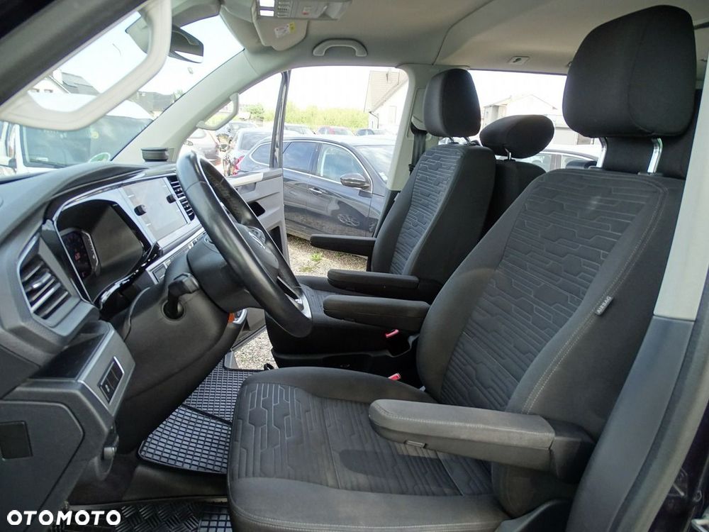 Volkswagen Multivan - 18