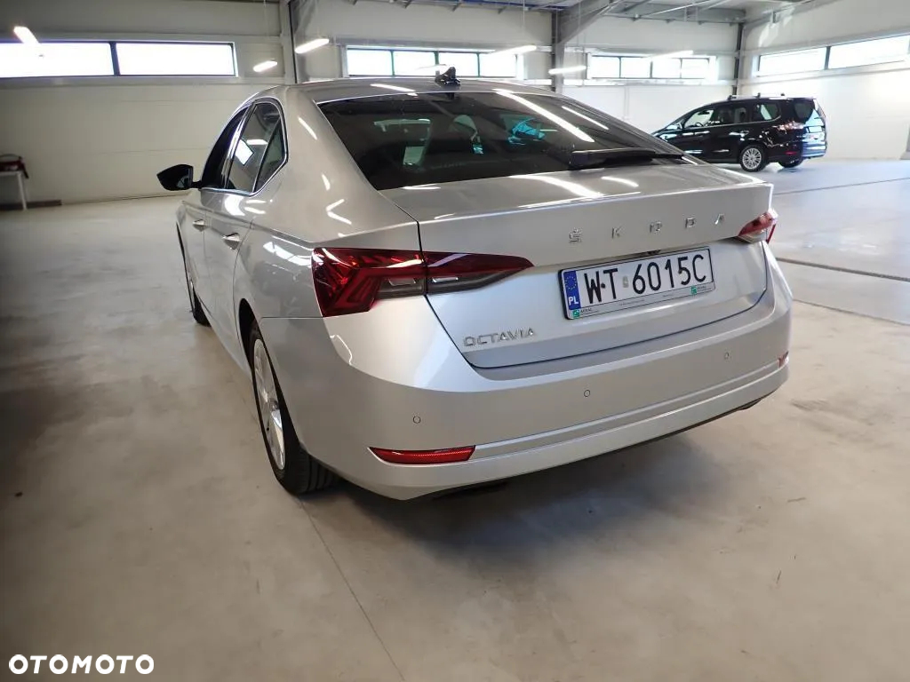Skoda Octavia 1.5 TSI ACT Ambition - 3