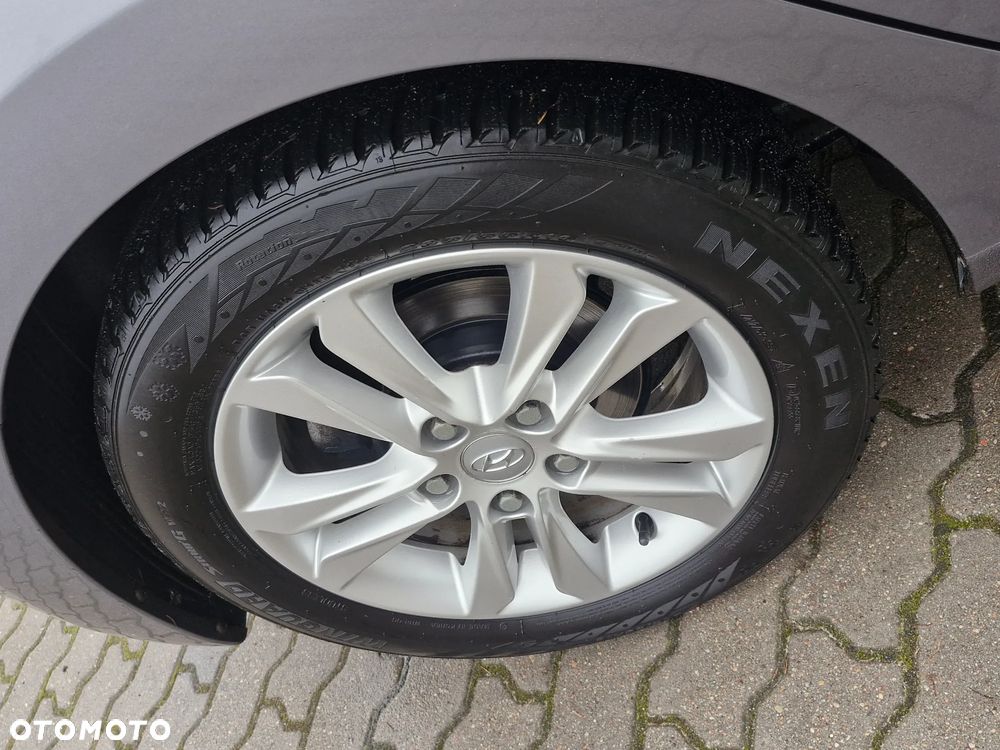 Hyundai i30 1.6 CRDi BlueDrive Premium - 29