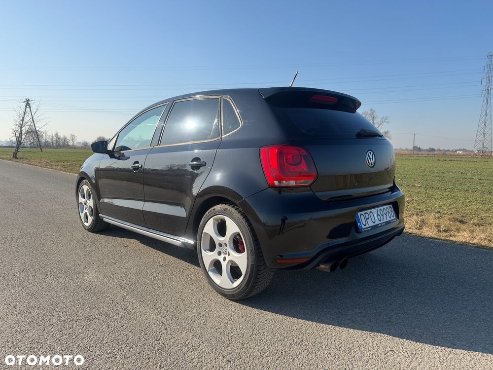 Volkswagen Polo 1.4 DSG GTI - 3