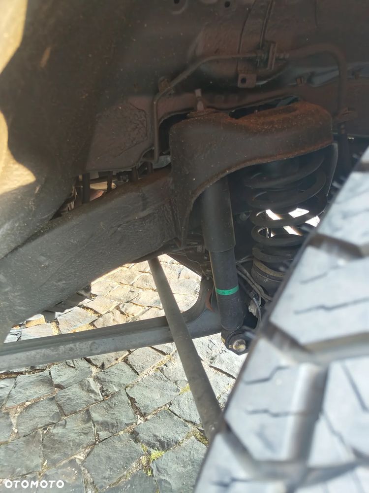 Suzuki Jimny - 32