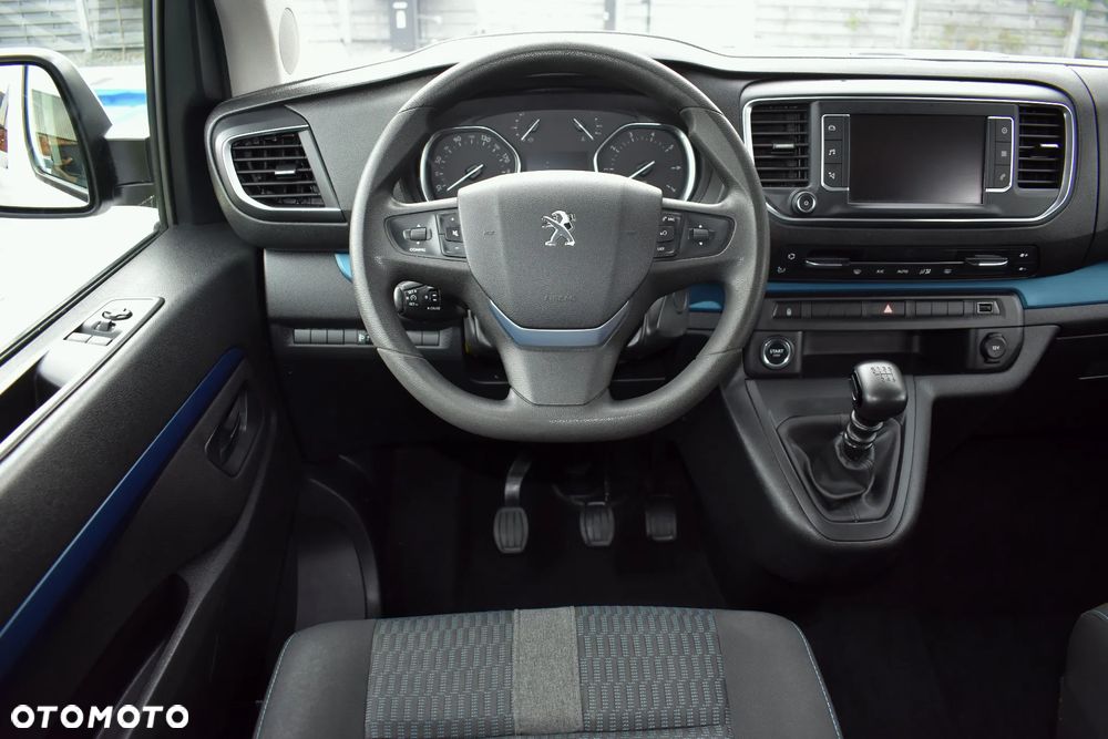 Peugeot Traveller L2 2.0 Active - 26