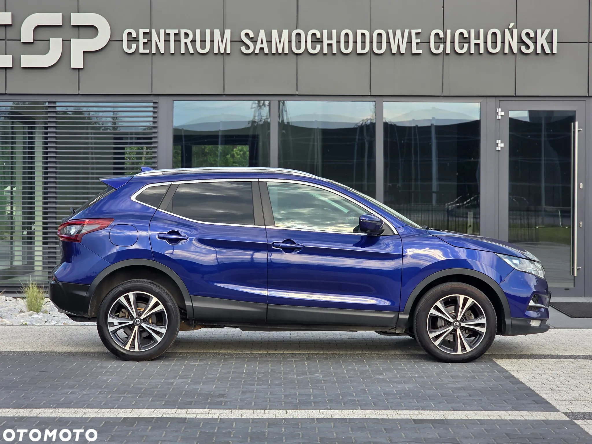 Nissan Qashqai 1.7 dCi 4x4 N-Connecta - 17