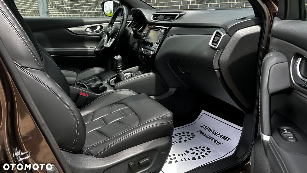 Nissan Qashqai 1.6 DIG-T Tekna+ - 33