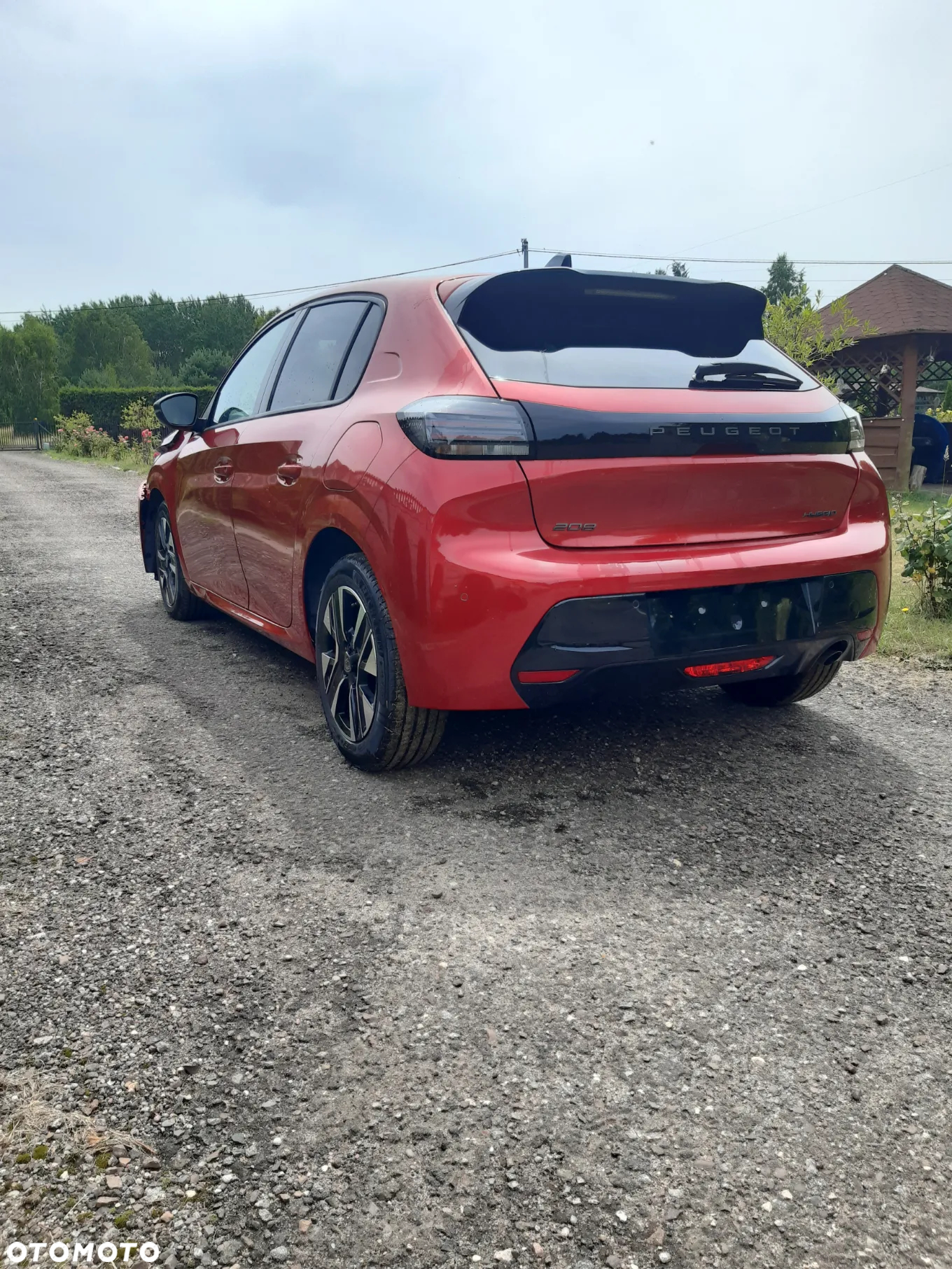 Peugeot 208 1.2 mHEV Allure - 18