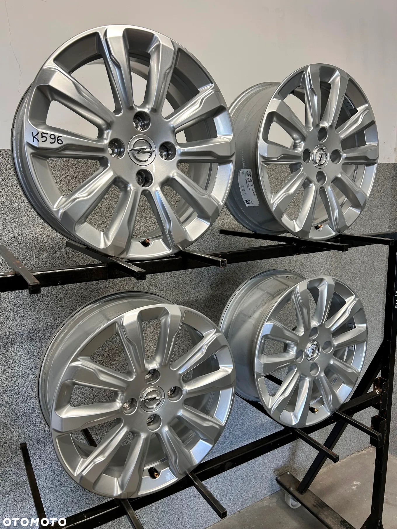 4 FELGI ALU. OPEL MOKKA B, CORSA F, PEUGEOT 208,C3,DS3 16'' 6,5J ET32 GM: OP00126 K4, 9835097280 - 14