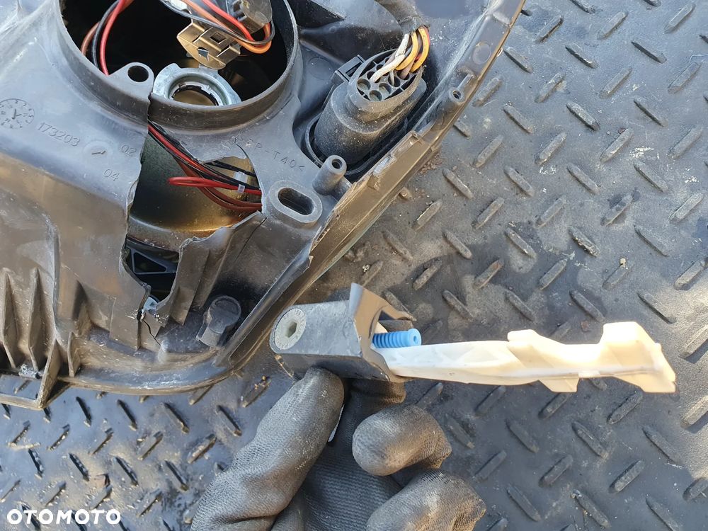 SKODA ROOMSTER FABIA II LIFT LAMPA REFLEKTOR PRZÓD PRAWY EUROPA 173203 HELLA ORYGINAŁ - 5
