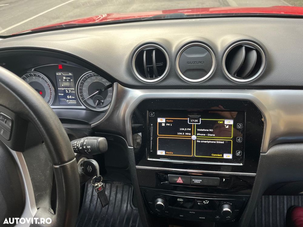 Suzuki Vitara 1.0 Cool - 36