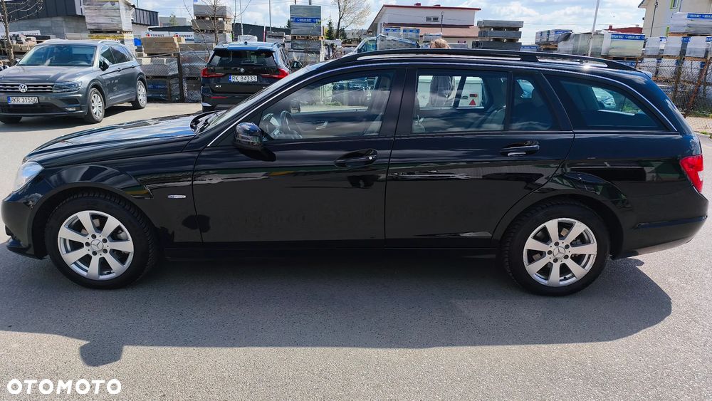 Mercedes-Benz Klasa C 200 CDI DPF Automatik BlueEFFICIENCY Avantgarde - 3