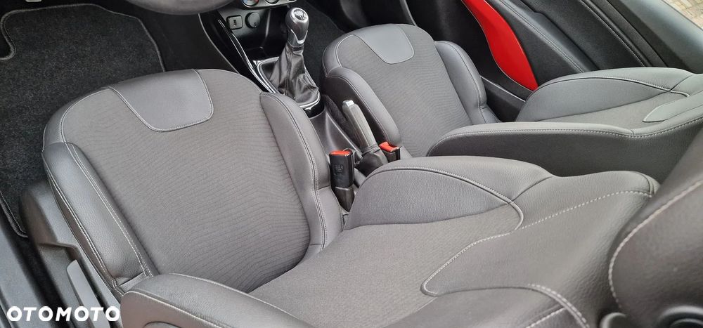 Opel Adam 1.4 Black Link - 38