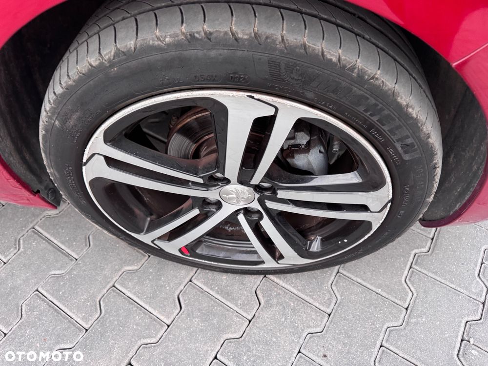 Peugeot 208 PureTech 110 Stop & Start Allure - 26