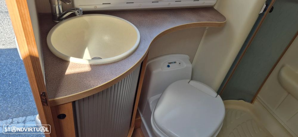 Chausson Trigano FORD TRANSIT 2.4 TDCI - 6 DORMIDAS - 5 LUGARES - 51