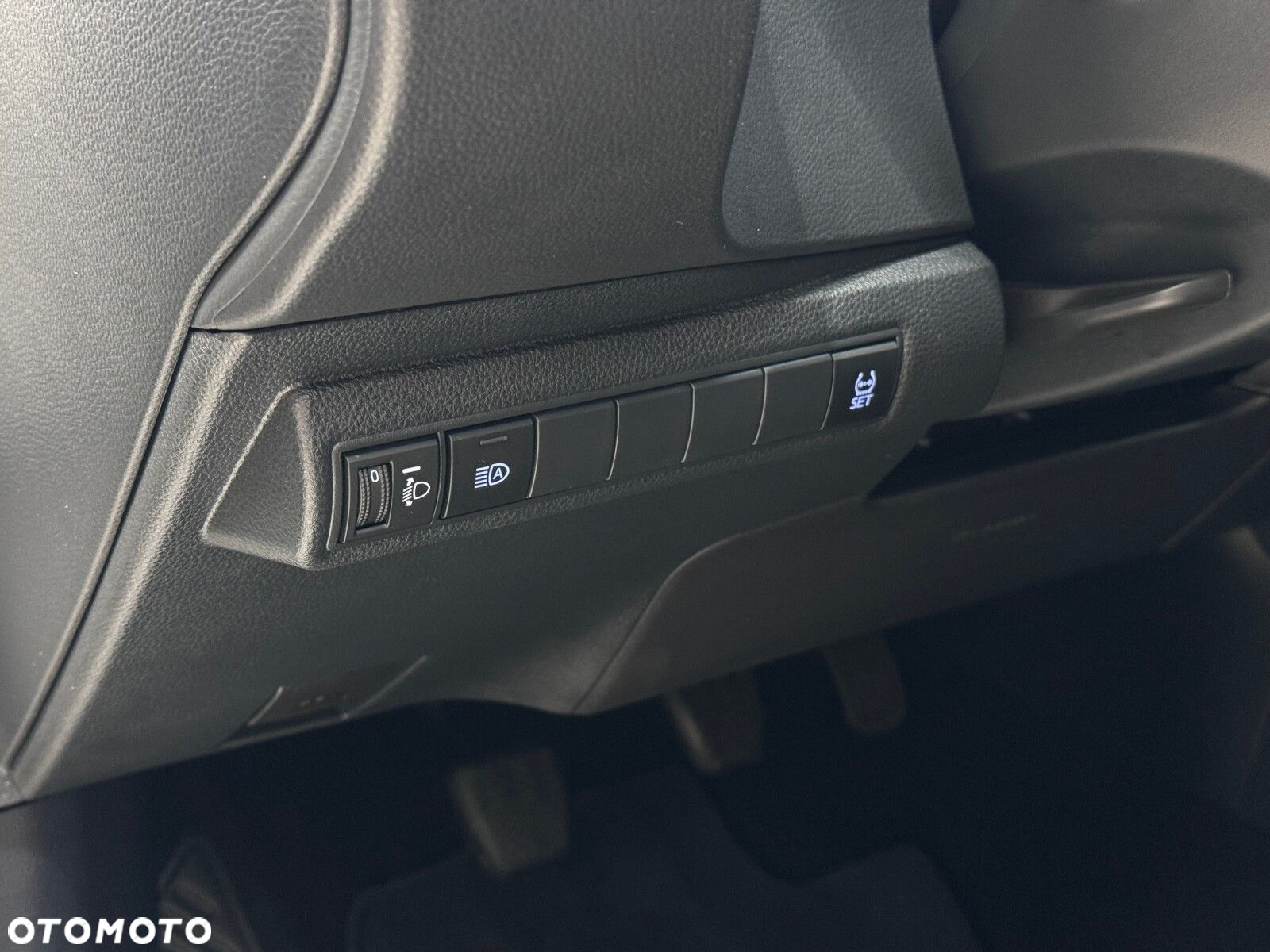 Toyota Corolla 1.5 Comfort - 21