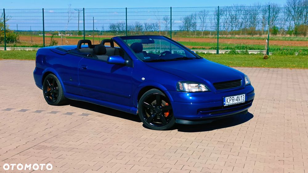 Opel Astra 1.8 Bertone - 1