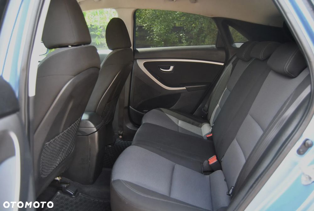 Hyundai i30 1.4 Select - 6